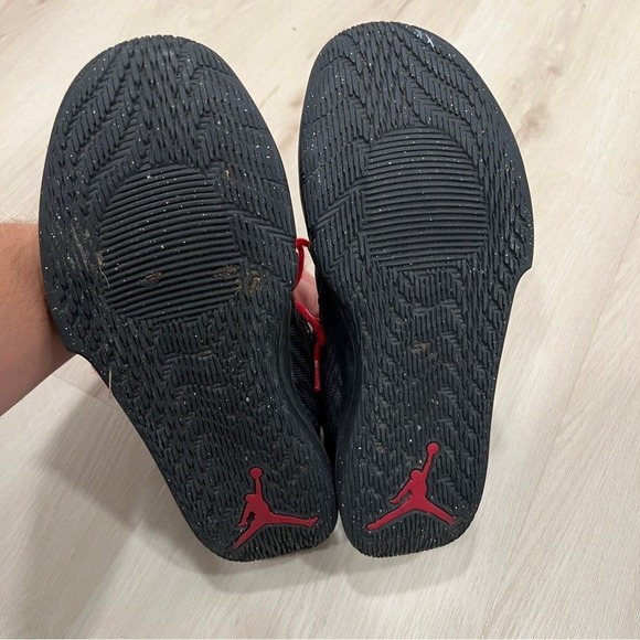 Jordan Fly Unlimited Anthracite‎ Gym Red Basketball High Top Sneakers 7.5 Shoe - Picture 9 of 11